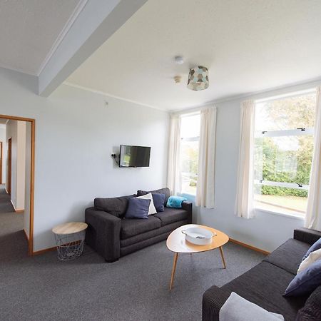 Kowhai Flat Pounawea Екстер'єр фото