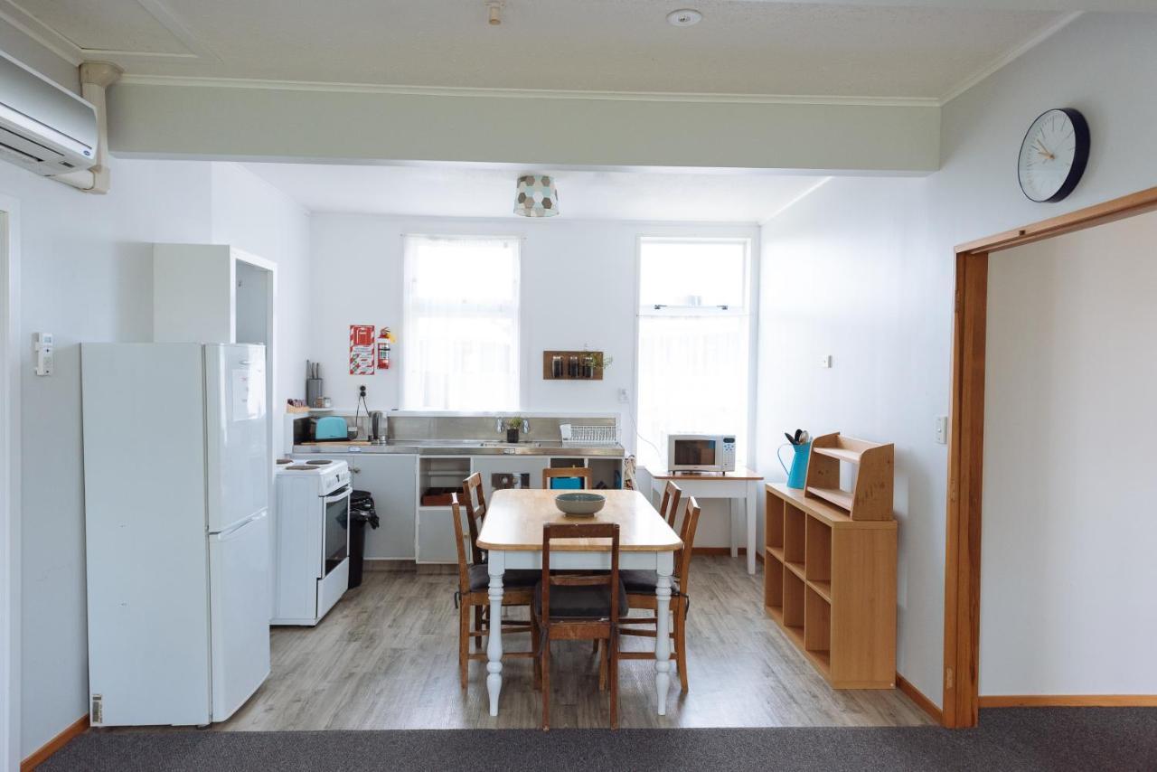 Kowhai Flat Pounawea Екстер'єр фото